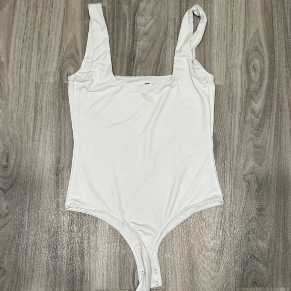 *BRAND NEW* white tank bodysuit - Picture 2 of 2